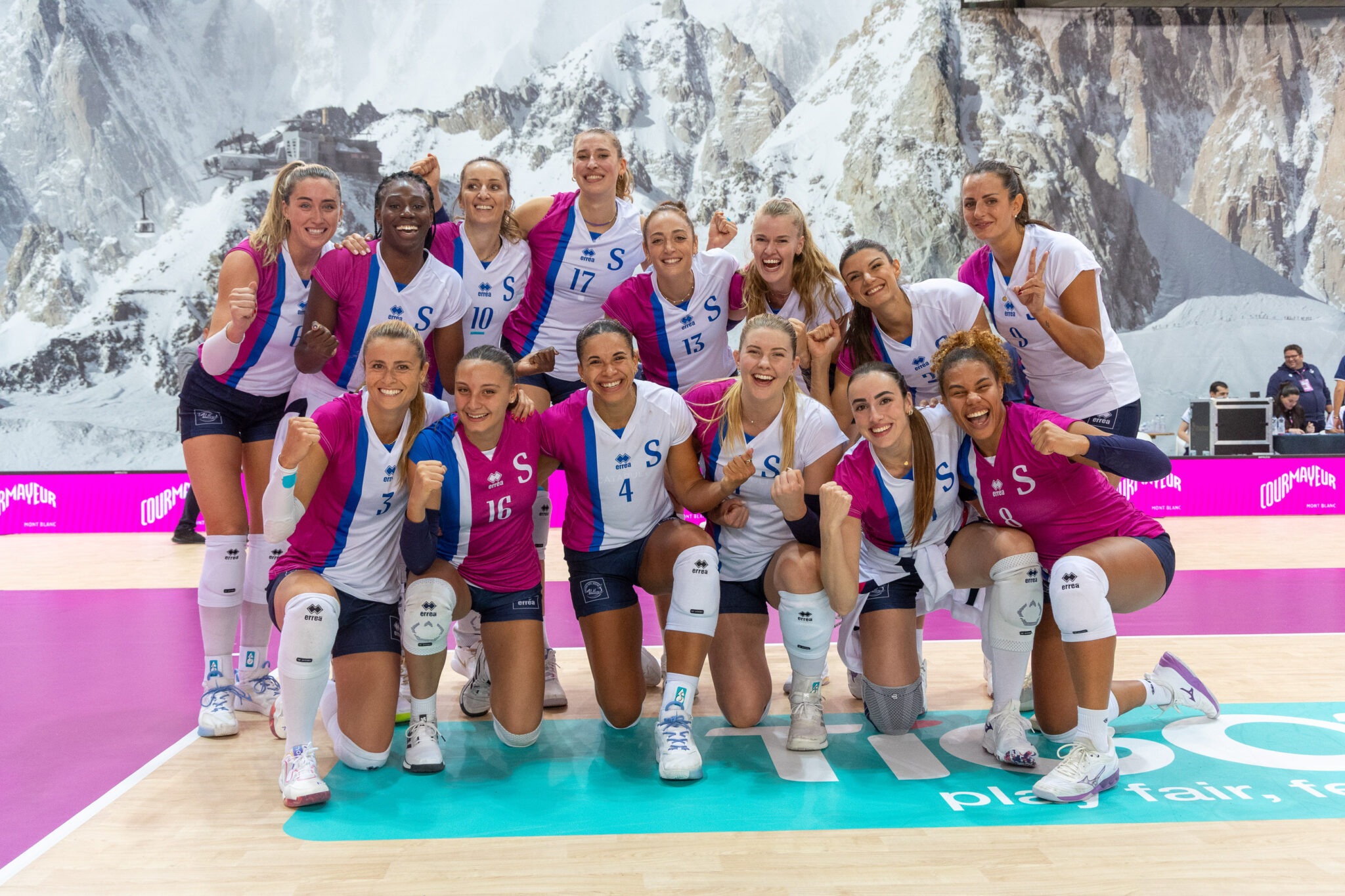 Successo 3-1 nella semifinale della Courmayeur Cup